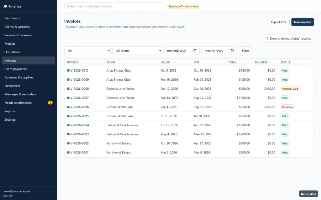 JR Finance Manager invoices list with demo data, showing invoice numbers, fictional clients, issue and due dates, totals, balances and paid, partially paid and overdue statuses